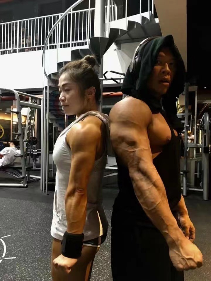 爱游戏在线平台穆古鲁扎连续七场比赛得分超过赛事规则更新，尤文图斯挑战极限！的简单介绍